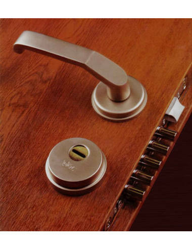 zamek Romus ROM Huzar C5